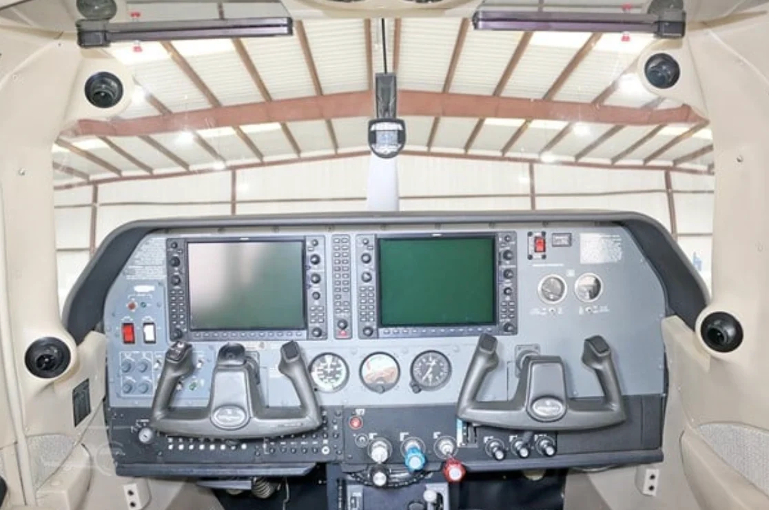 Levare Aviation hangar
